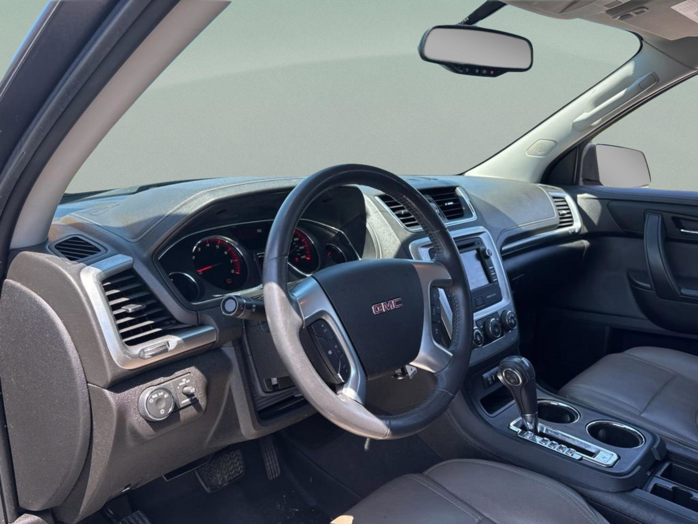 Used 2014 GMC Acadia SLE image 23