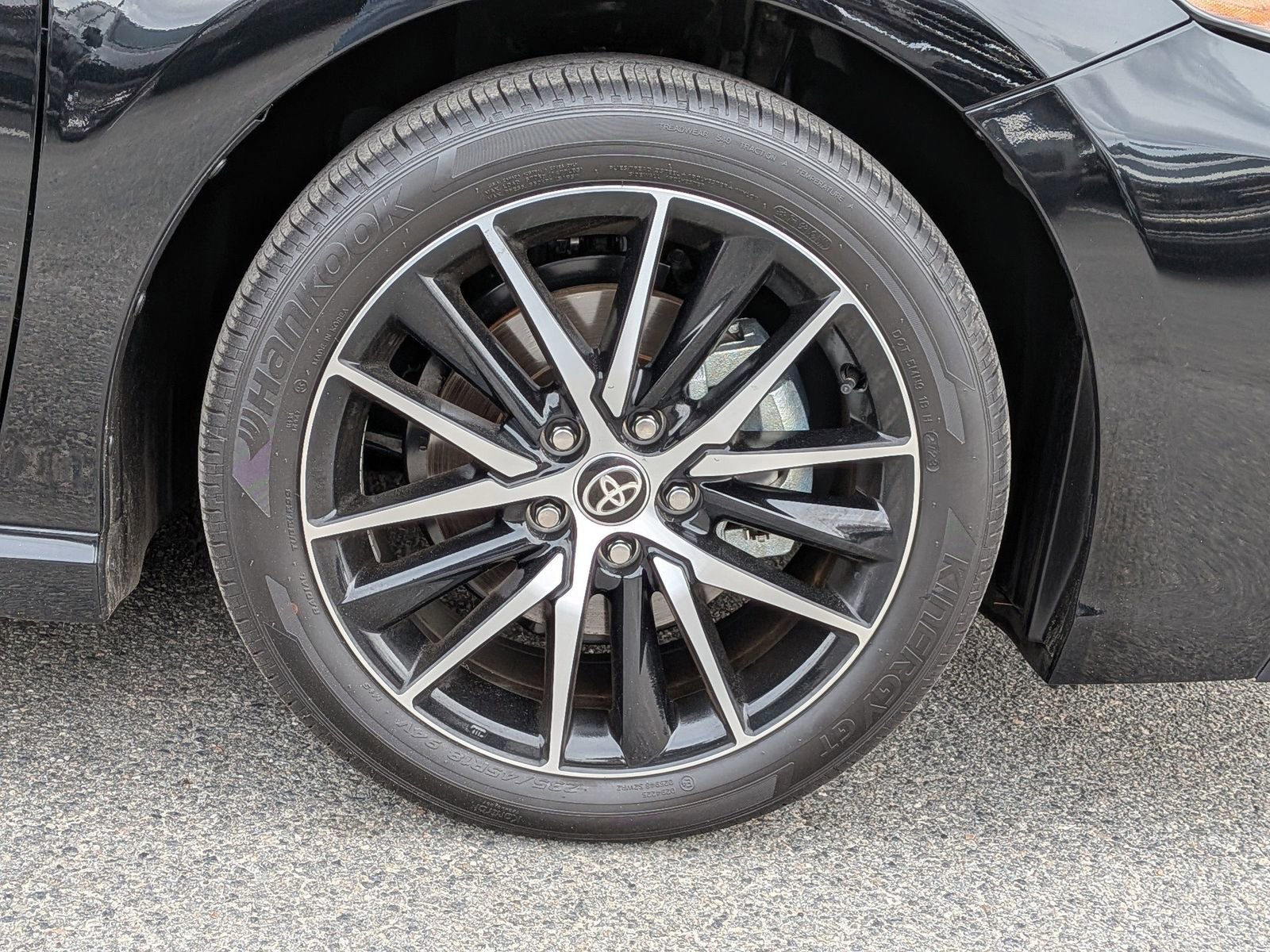 Used 2024 Toyota Camry SE w/ Convenience Package image 5