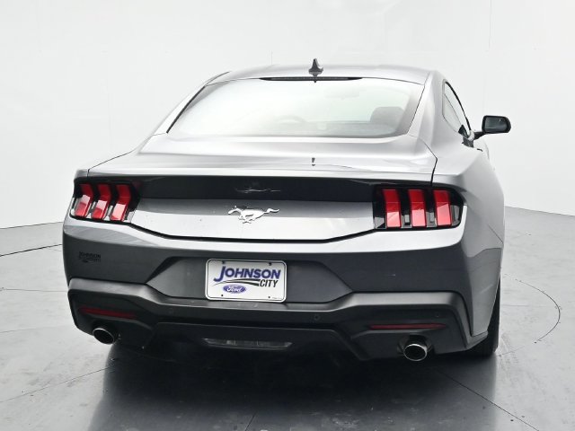 Certified 2024 Ford Mustang Coupe RWD image 7