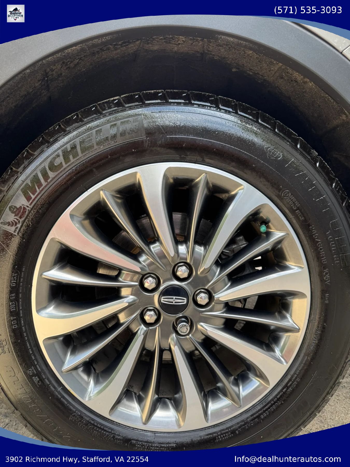 Used 2019 Lincoln Nautilus Select FWD image 11