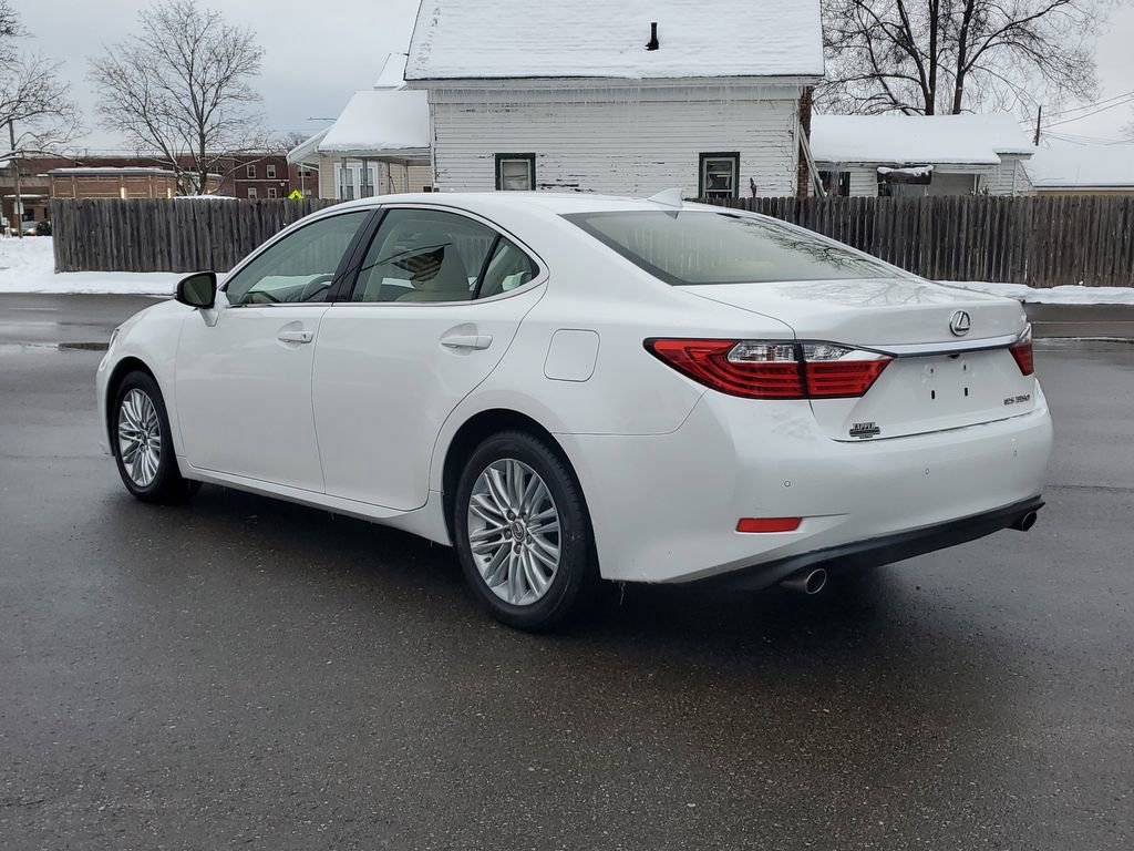 Used 2015 Lexus ES 350 Base image 4