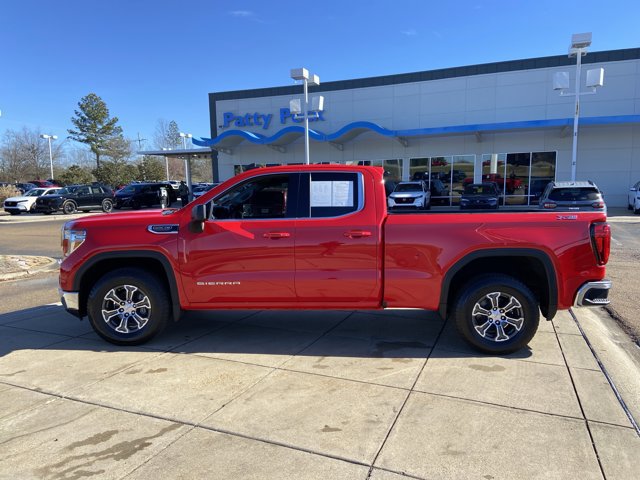 Used 2019 GMC Sierra 1500 SLE w/ SLE Value Package image 6