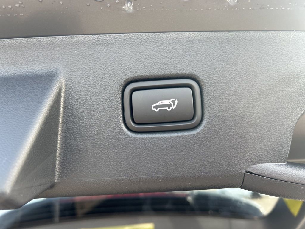 New 2026 Hyundai Tucson Limited image 29