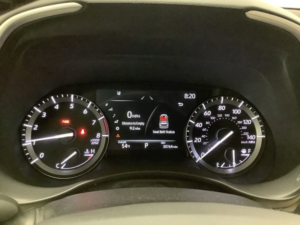 Used 2021 Toyota Highlander XLE AWD/4WD image 11