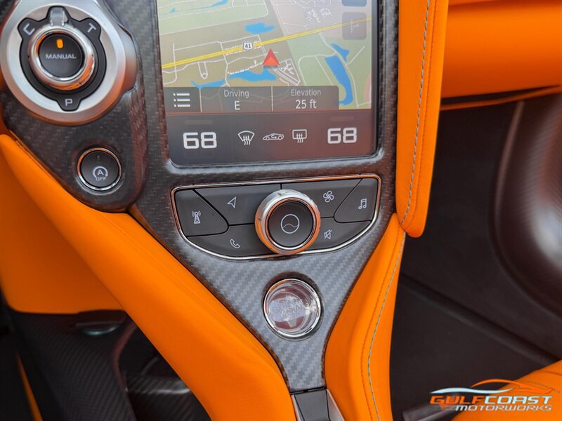 Used 2022 McLaren 765LT RWD image 20