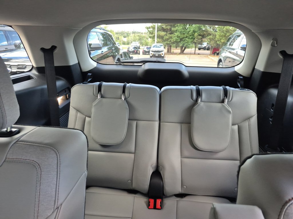 New 2026 Ford Explorer Active w/ Active Comfort Package AWD/4WD image 20