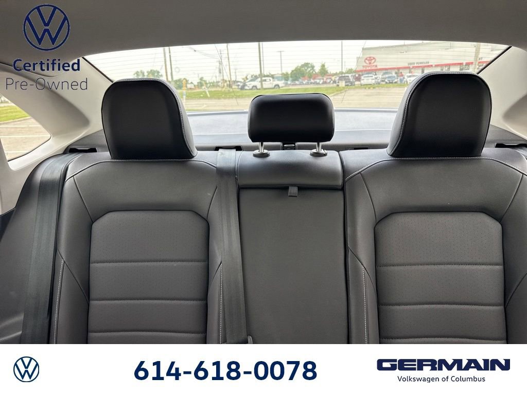 Used 2023 Volkswagen Jetta SE w/ Panoramic Sunroof Package FWD image 18