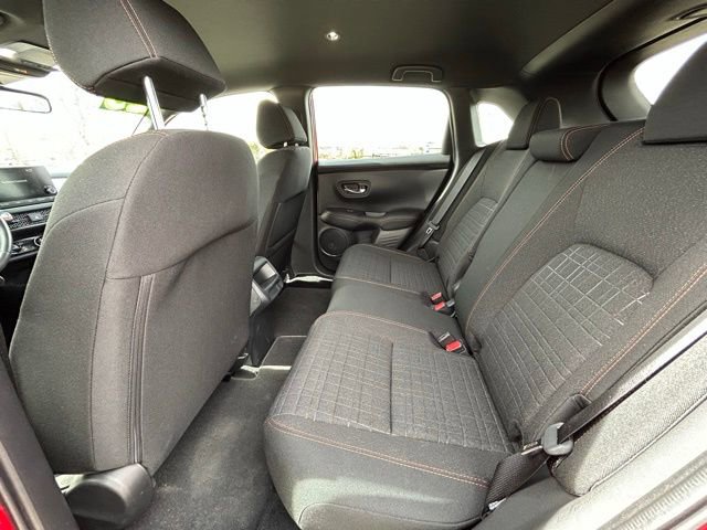 Used 2025 Honda HR-V Sport image 14