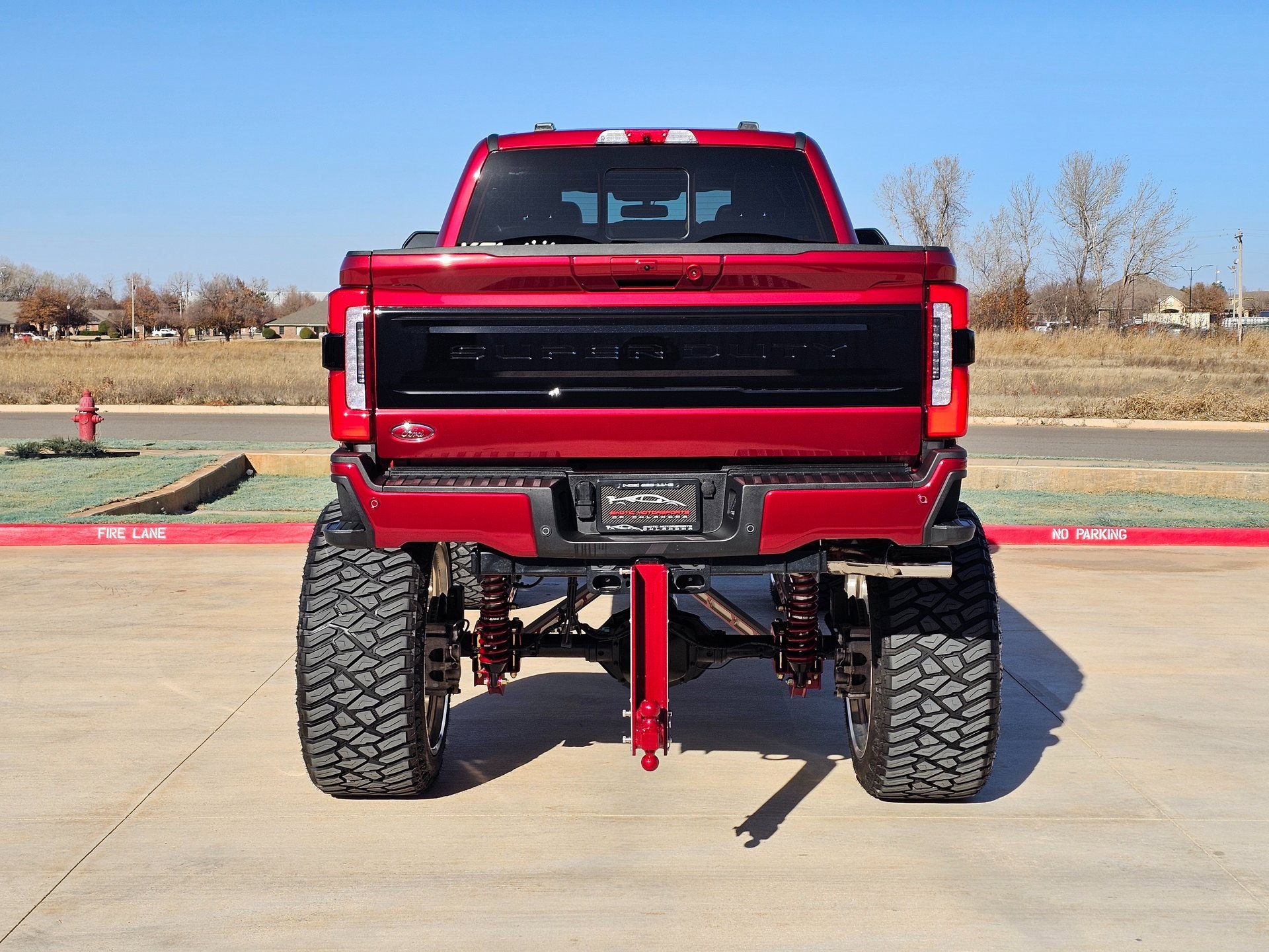 Used 2025 Ford F250 Platinum w/ FX4 Off-Road Package image 14