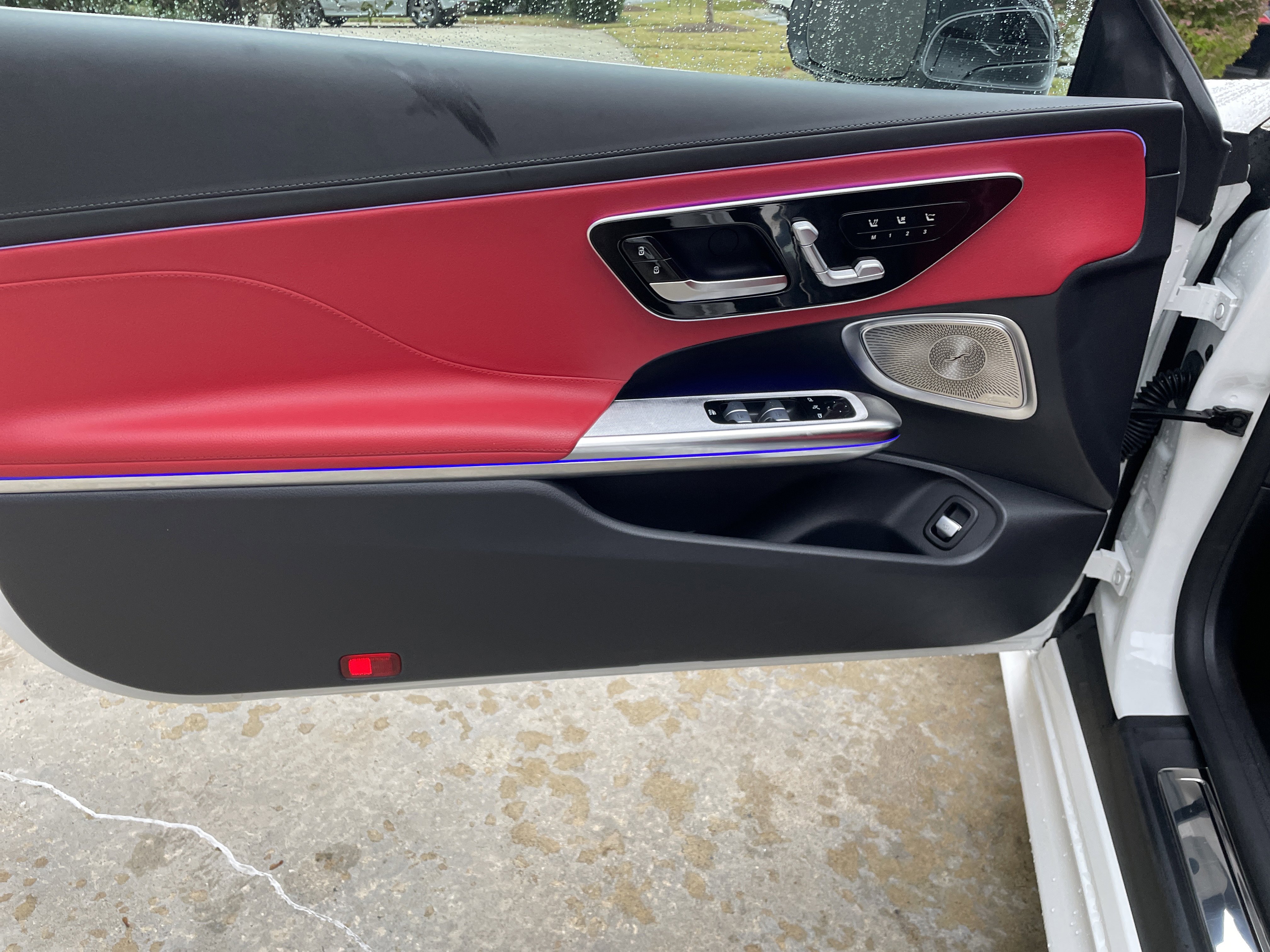 Certified 2024 Mercedes-Benz CLE 450 4MATIC Cabriolet image 27