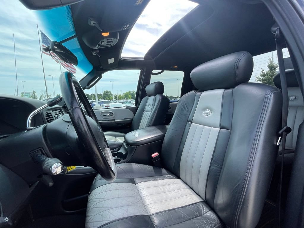 Used 2003 Ford F150 Harley-Davidson RWD image 18