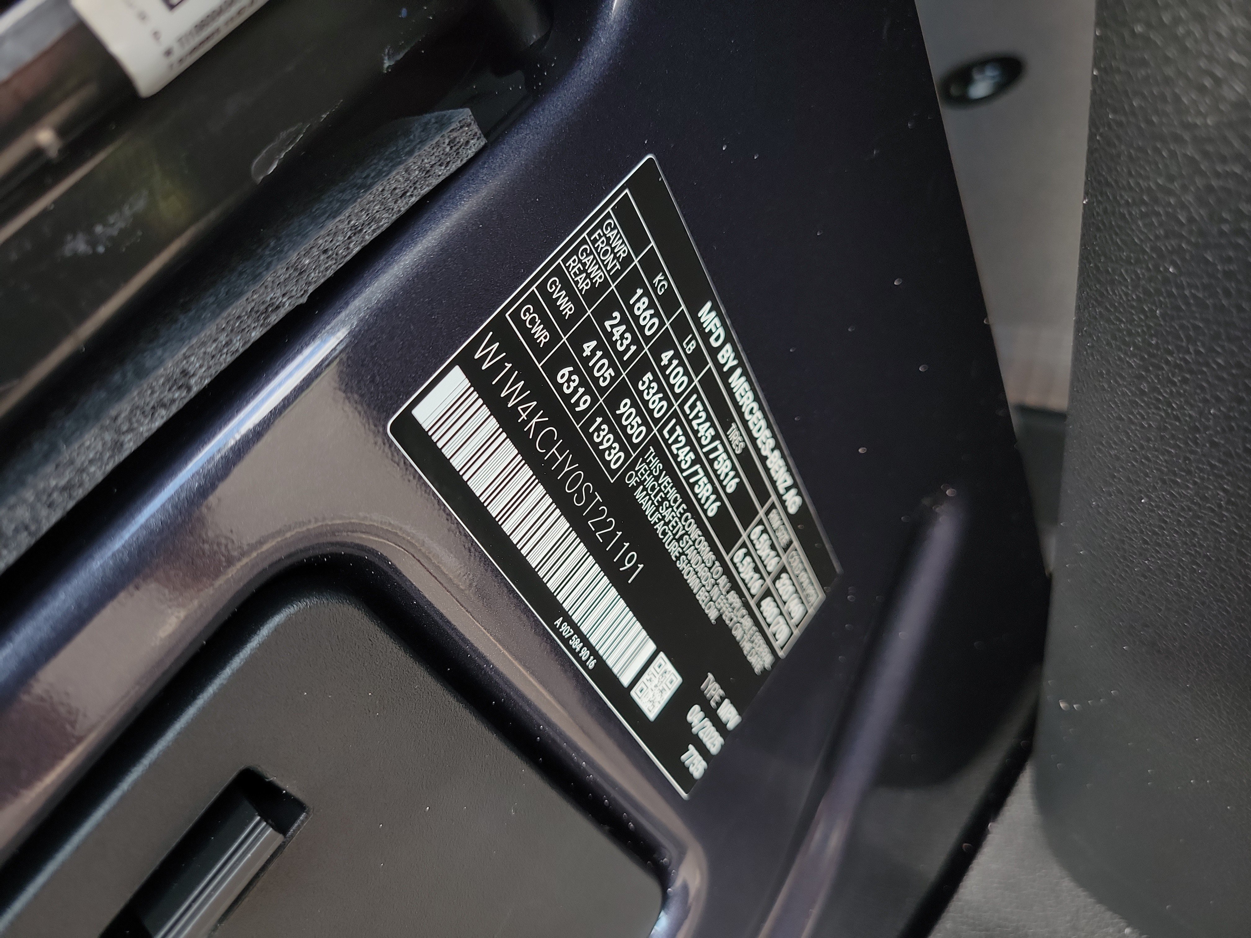 Used 2025 Mercedes-Benz Sprinter 2500 image 22