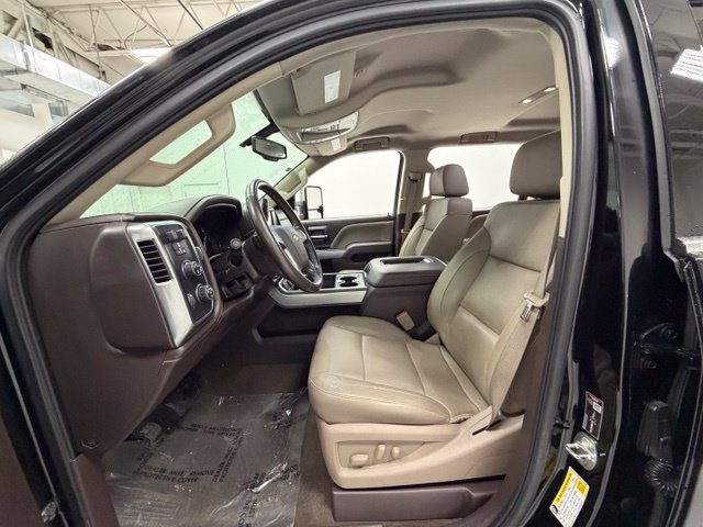 Used 2016 Chevrolet Silverado 2500 LTZ w/ Duramax Plus Package AWD/4WD image 7