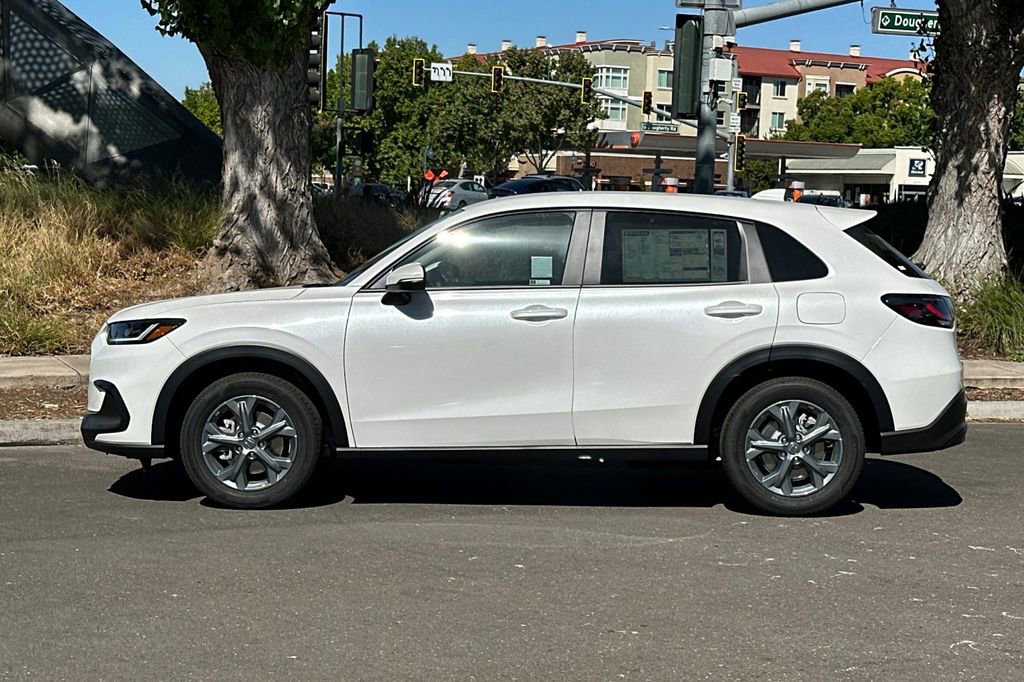 New 2026 Honda HR-V LX image 7