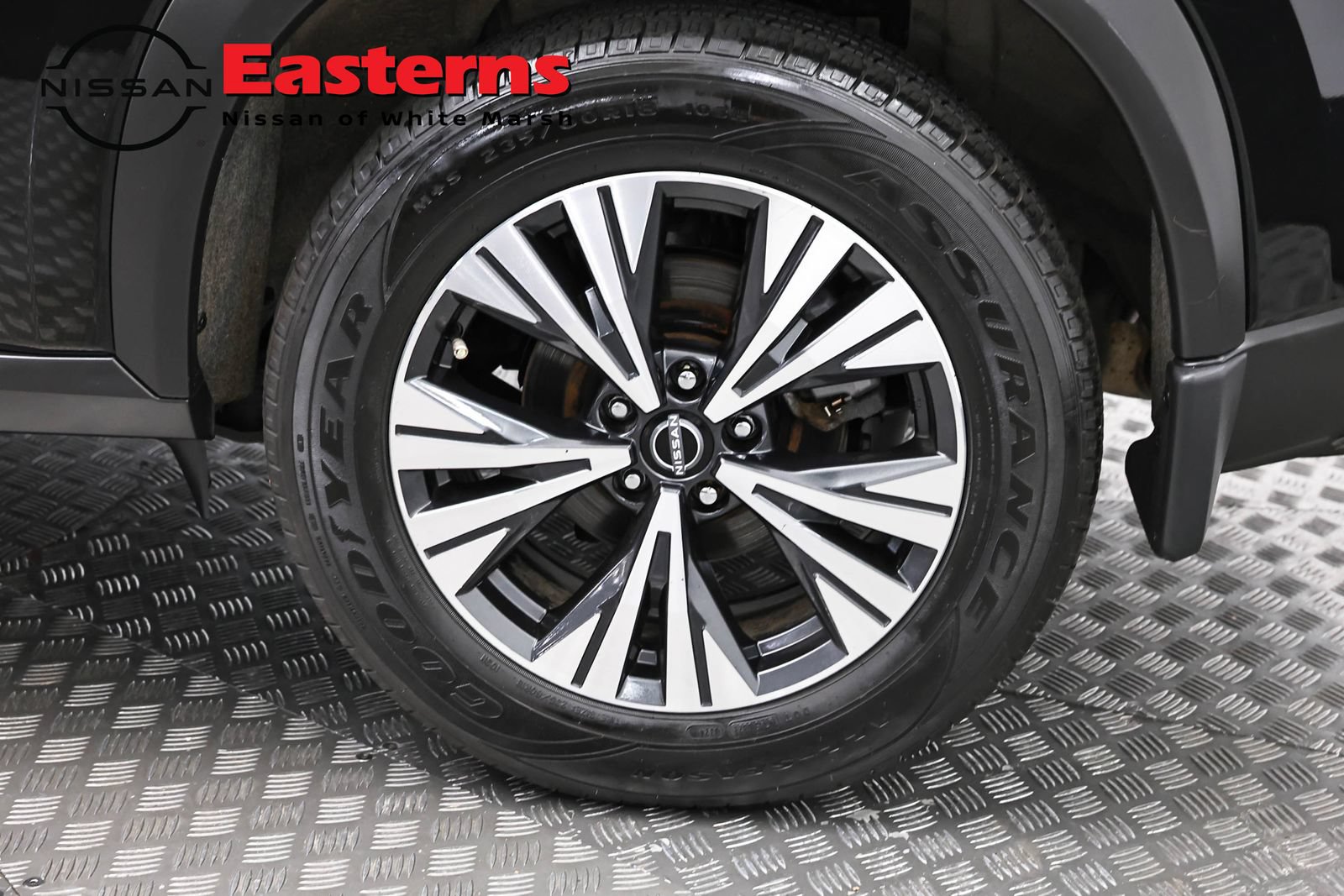 Used 2023 Nissan Rogue SV AWD/4WD image 33