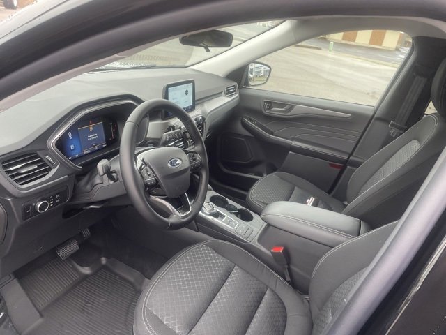 New 2025 Ford Escape Active w/ Cold Weather Package image 22