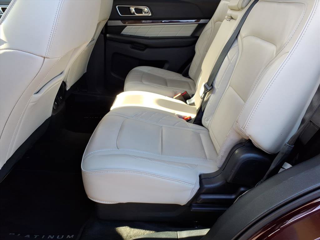 Certified 2018 Ford Explorer Platinum image 14