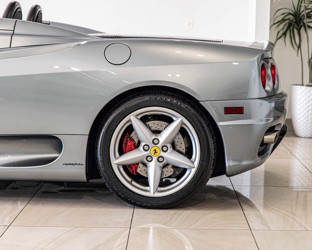Used 2001 Ferrari 360 Spider RWD image 7