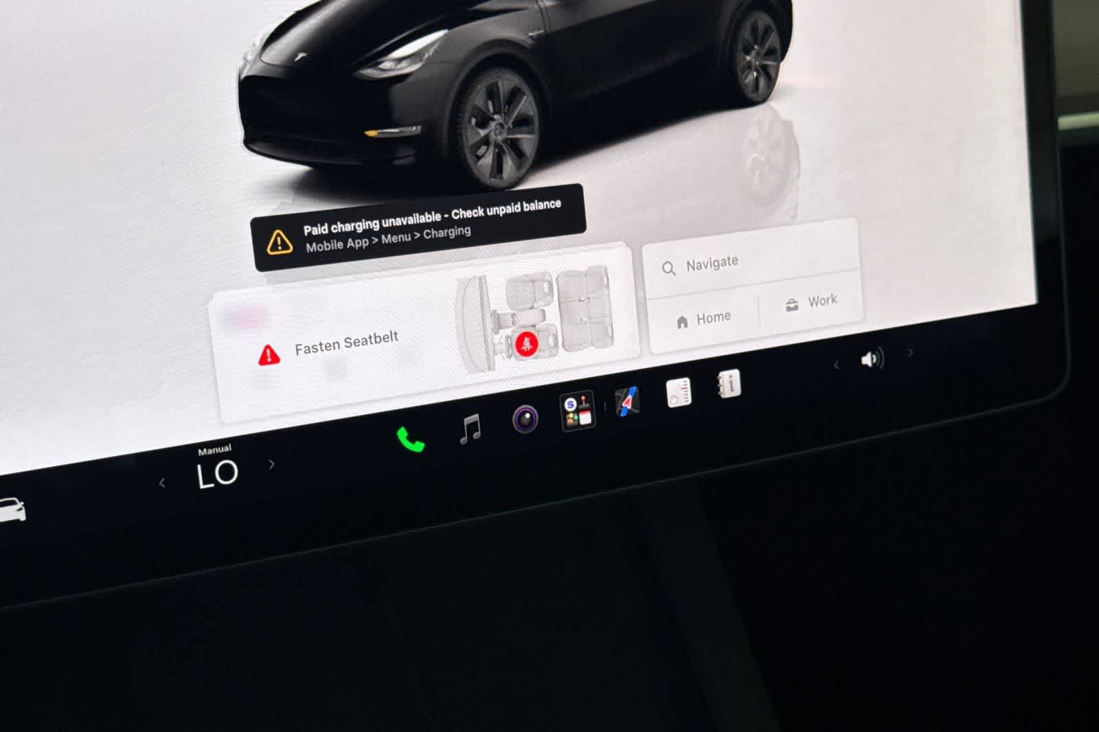 Used 2024 Tesla Model Y Long Range AWD/4WD image 23