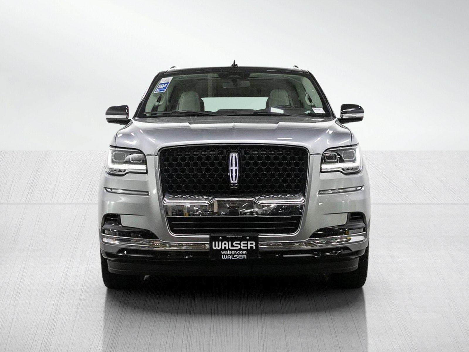 Used 2022 Lincoln Navigator L Black Label AWD/4WD image 9