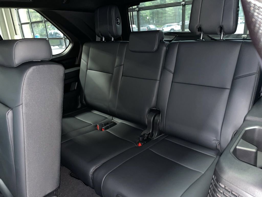 Used 2025 Toyota Sequoia SR5 AWD/4WD image 16