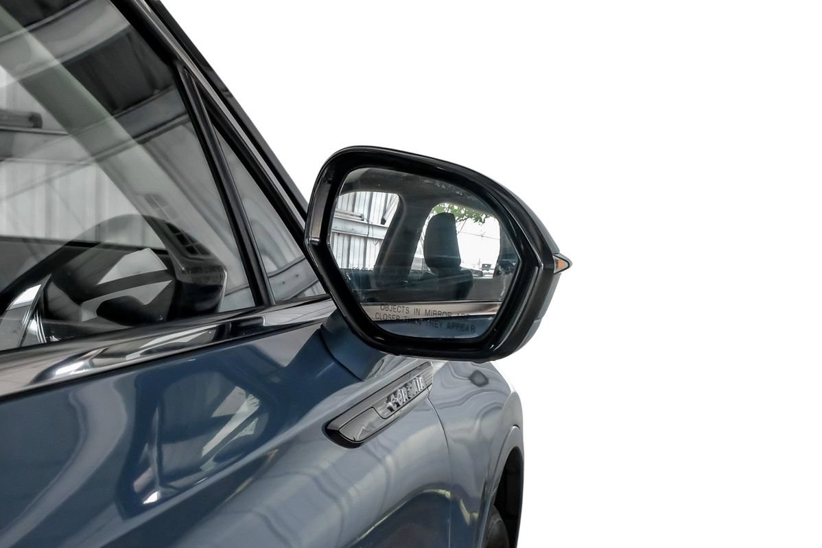 Used 2024 Lincoln Corsair Grand Touring w/ Equipment Group 301A image 42