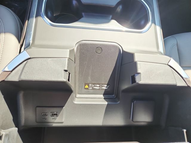 New 2026 GMC Sierra 2500 SLT w/ SLT Premium Package image 30