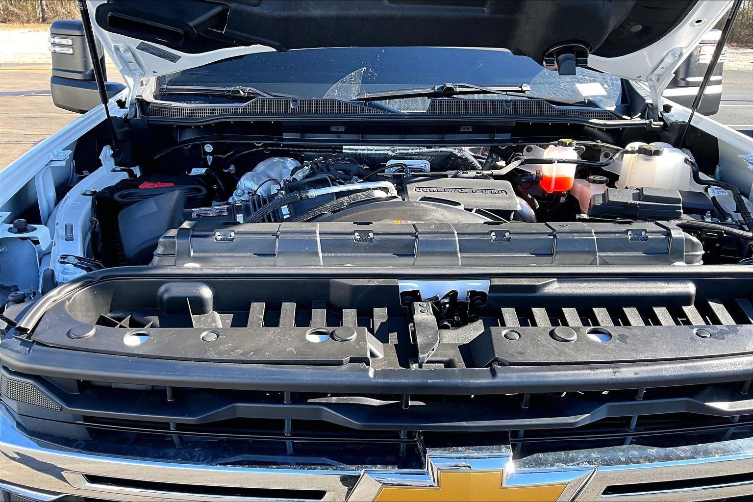 Used 2025 Chevrolet Silverado 2500 LT w/ Convenience Package image 31