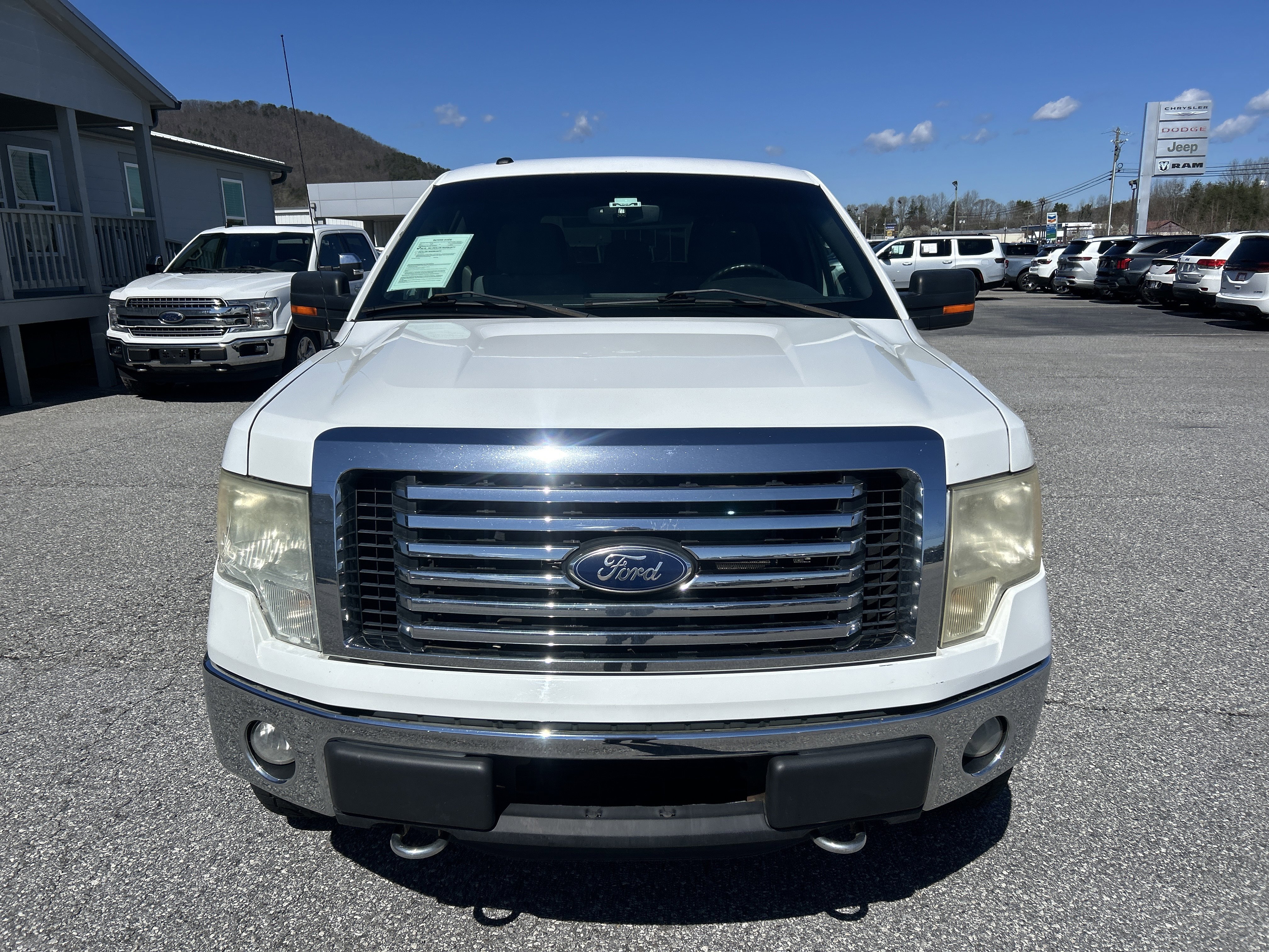 Used 2011 Ford F150 XLT w/ XLT Chrome Pkg image 12