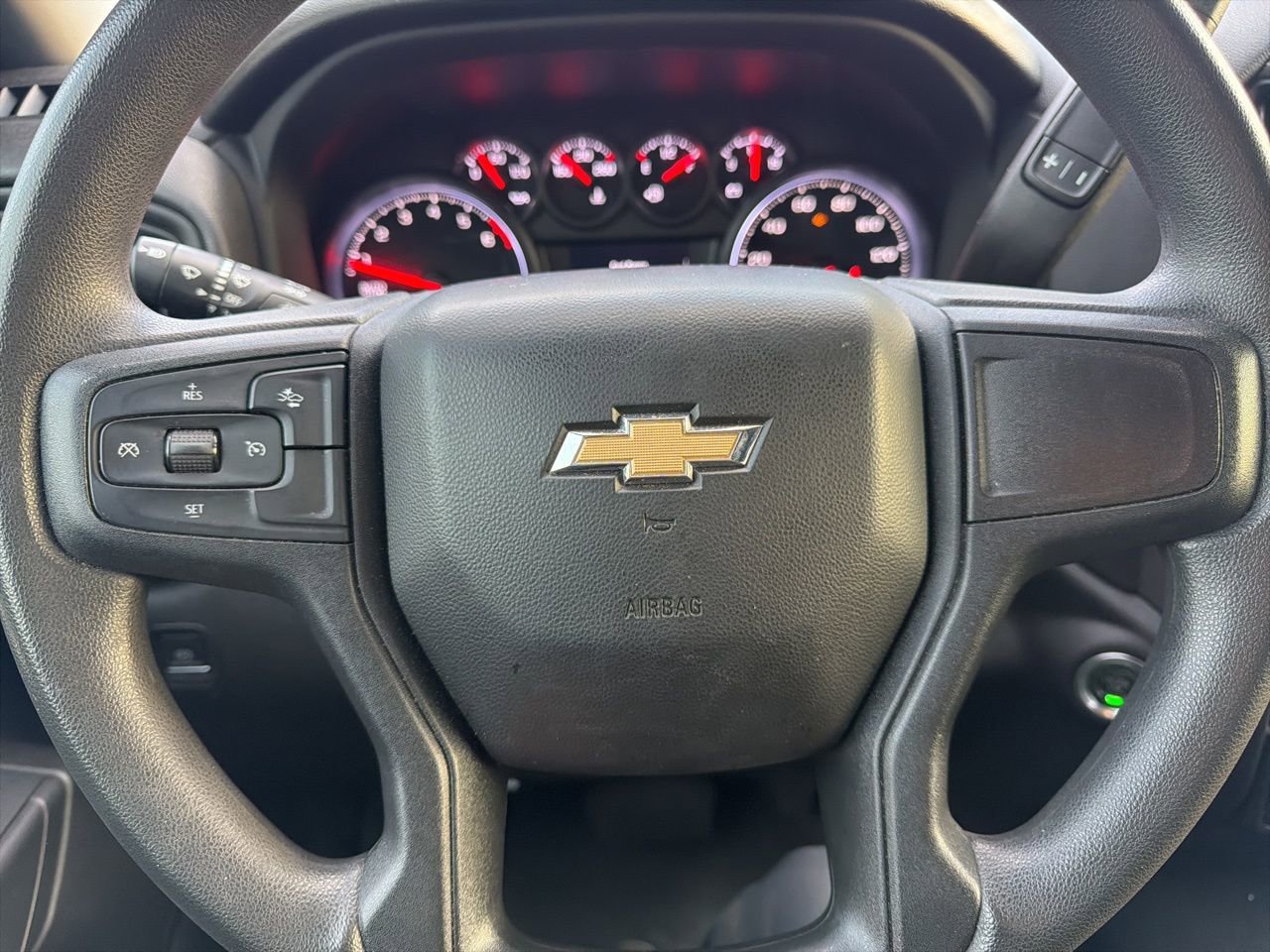 Used 2022 Chevrolet Silverado 1500 Custom image 10