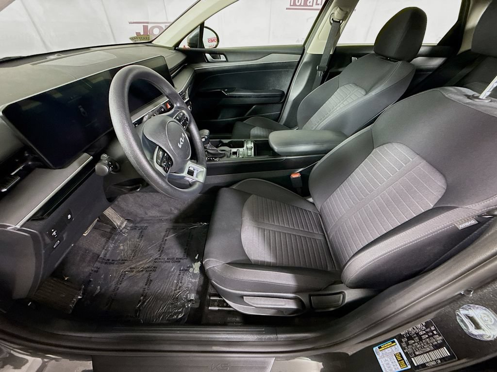 Certified 2025 Kia K5 LXS FWD image 25