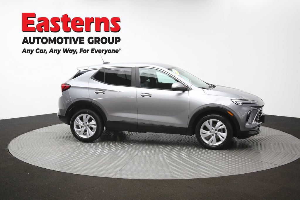 Used 2024 Buick Encore GX Preferred FWD image 45