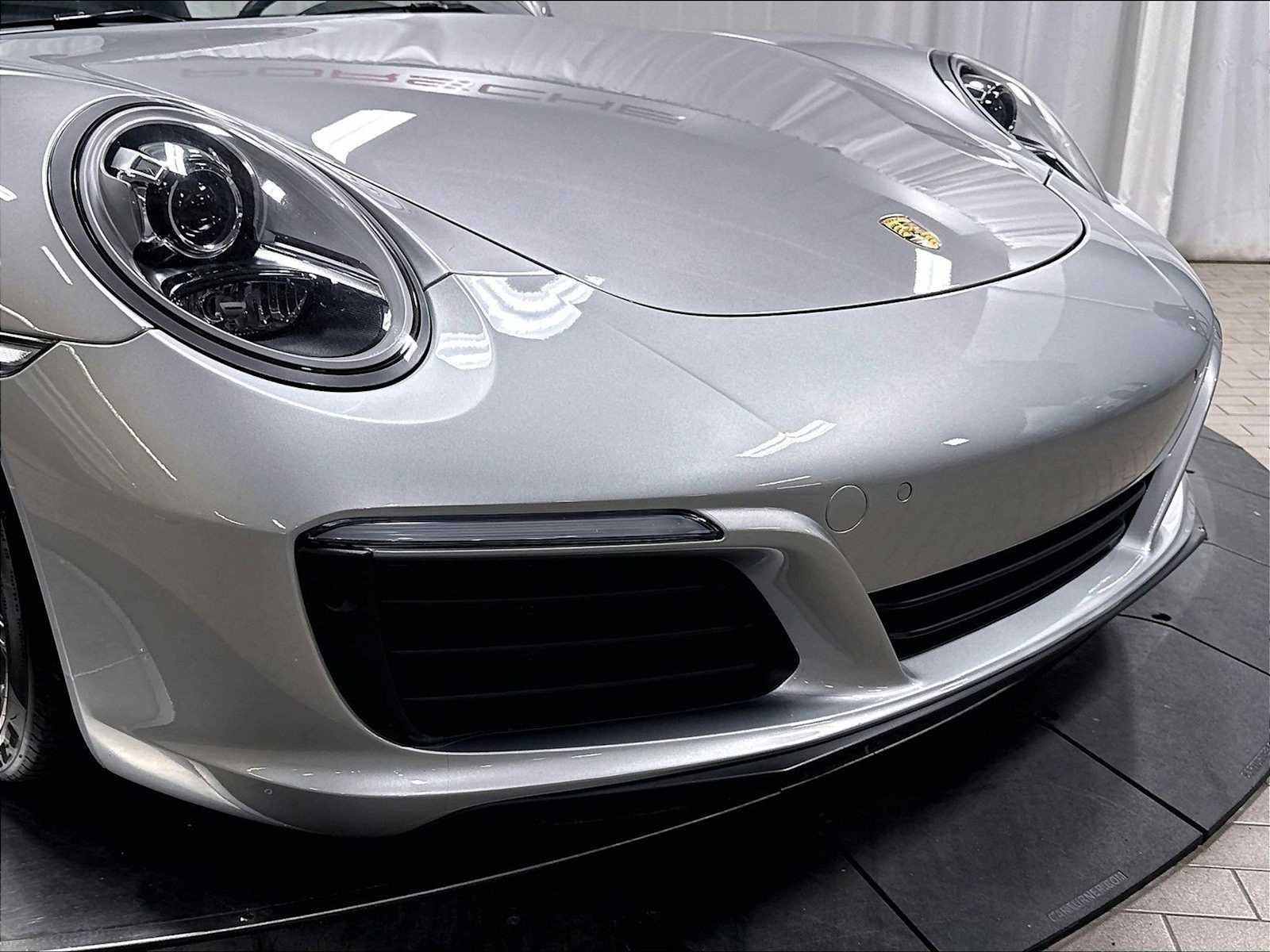Used 2017 Porsche 911 Carrera S RWD image 31
