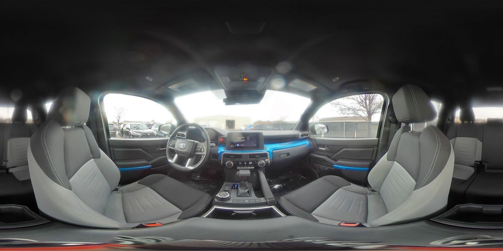 Used 2025 Toyota Tacoma SR image 41