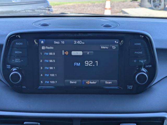Used 2021 Hyundai Tucson Limited AWD/4WD image 18