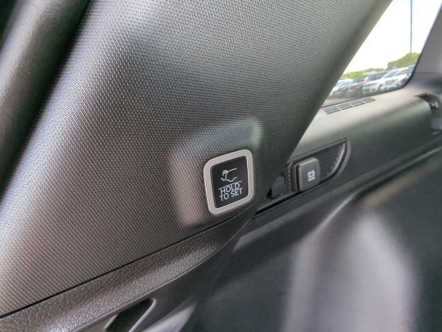 New 2026 Jeep Grand Cherokee Laredo X AWD/4WD image 33