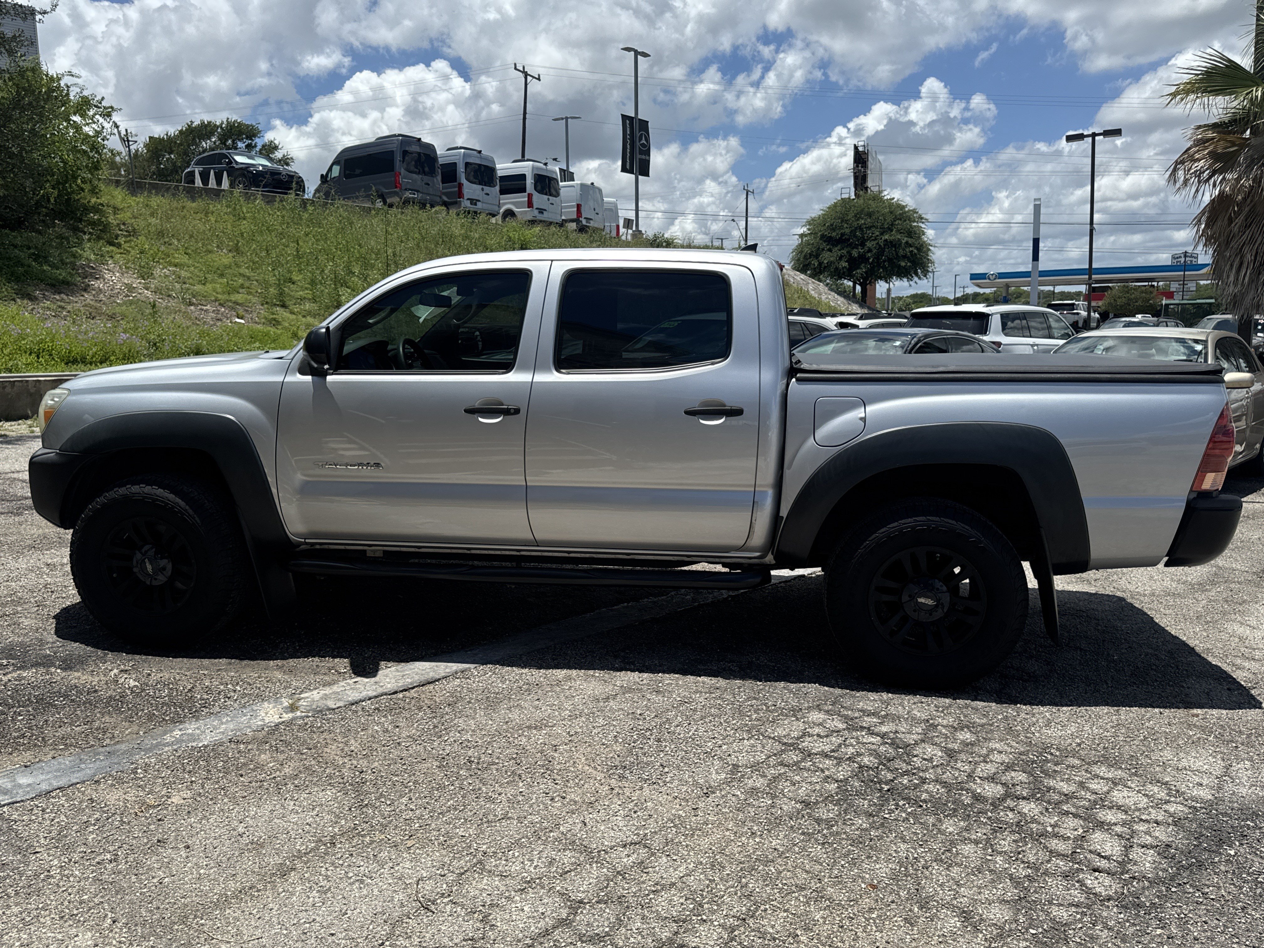 Used 2012 Toyota Tacoma PreRunner RWD image 6