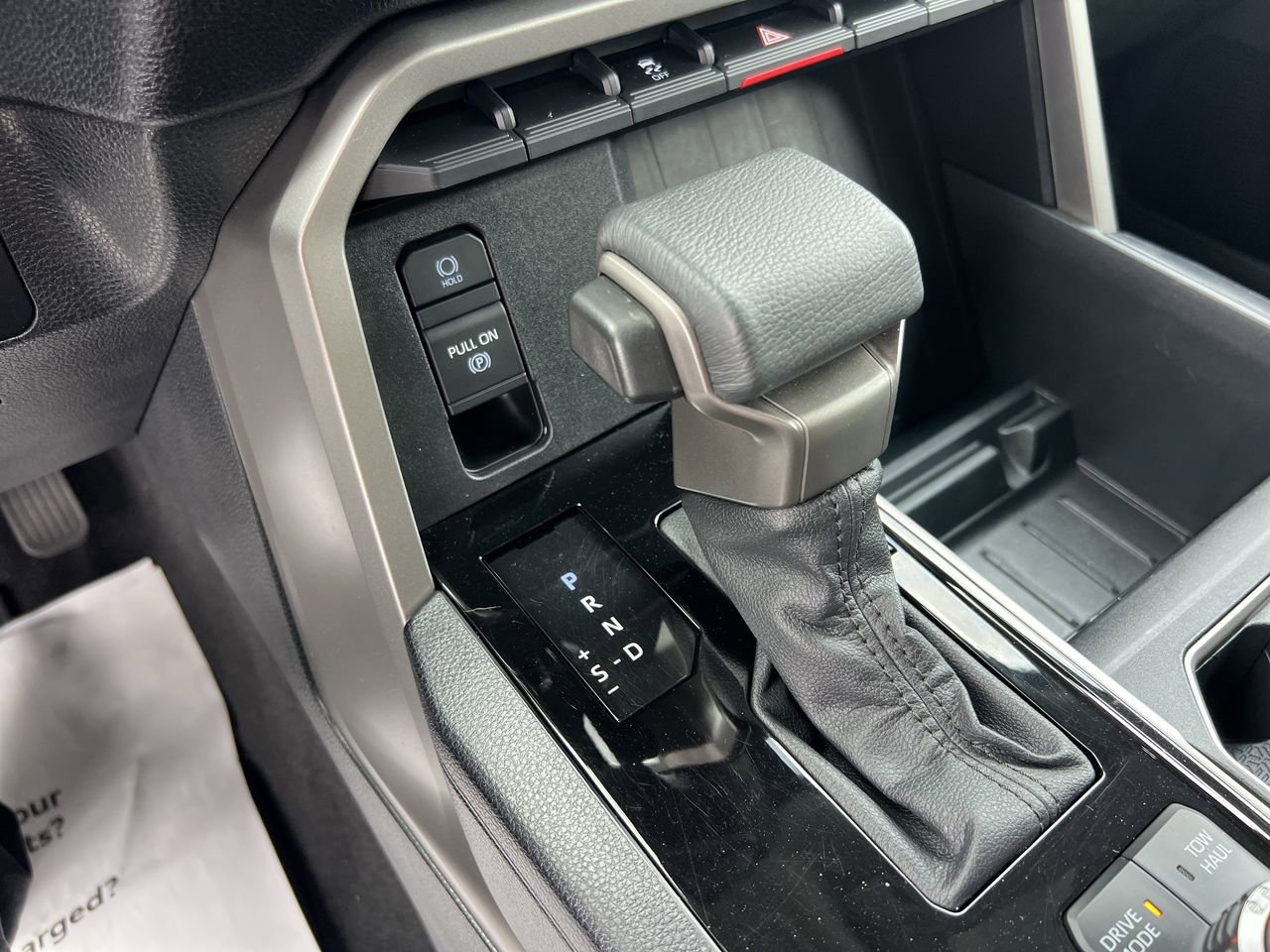 Used 2022 Toyota Tundra SR5 w/ SR5 Premium Package AWD/4WD image 26