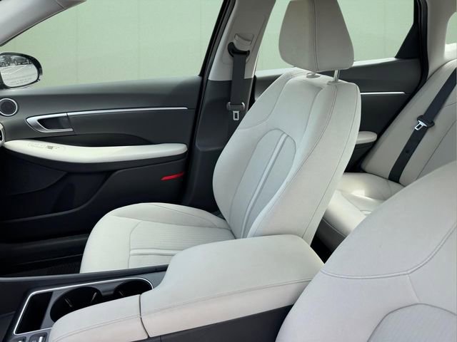 New 2025 Hyundai Sonata SEL FWD image 9