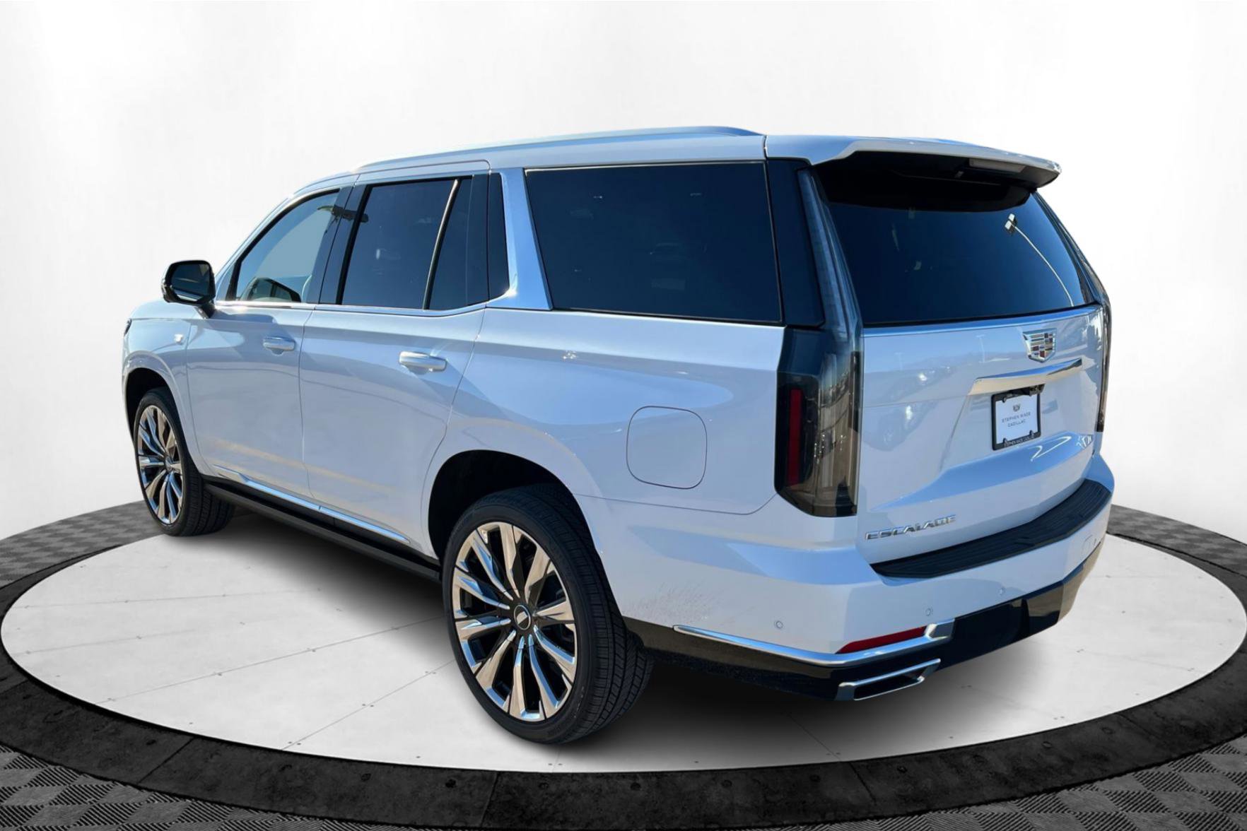 New 2026 Cadillac Escalade Luxury w/ Touring Package image 3