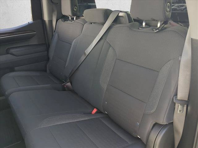 Used 2023 Chevrolet Silverado 1500 LT AWD/4WD image 18