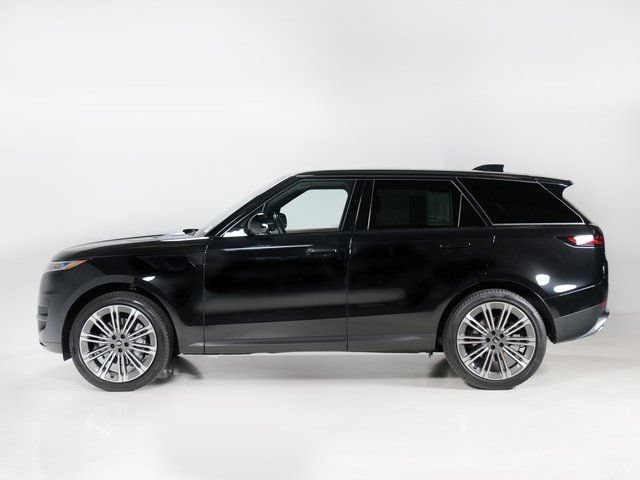 Used 2024 Land Rover Range Rover Sport SE AWD/4WD image 6