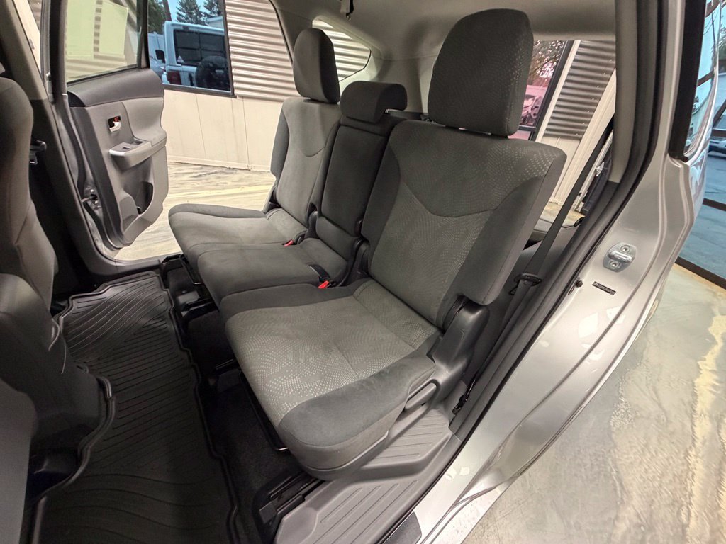 Used 2012 Toyota Prius V Three FWD image 7