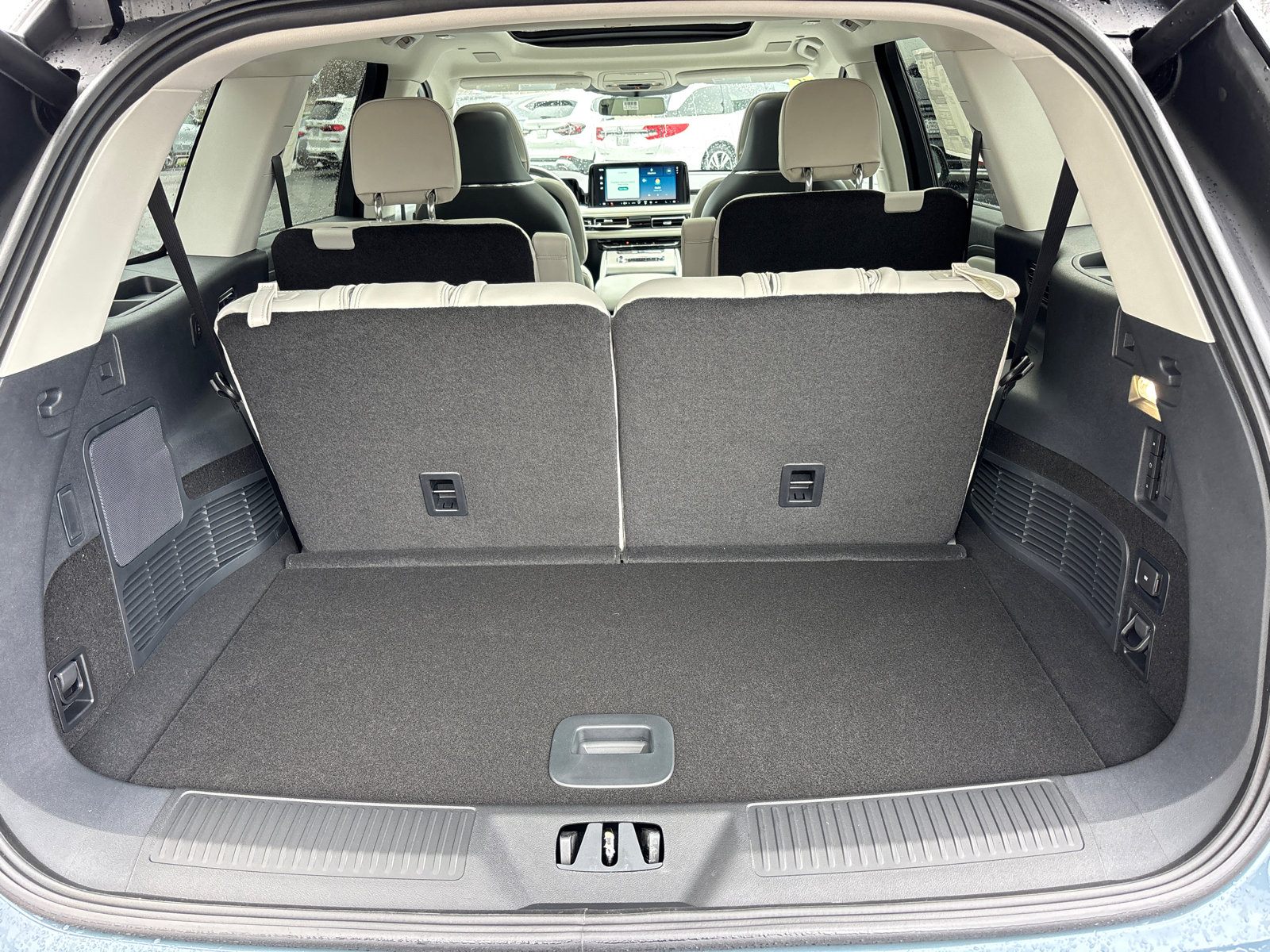 New 2026 Lincoln Aviator Reserve image 9