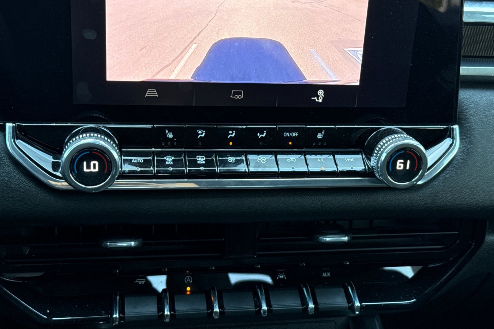 Used 2024 GMC Canyon Elevation w/ Convenience Package image 26