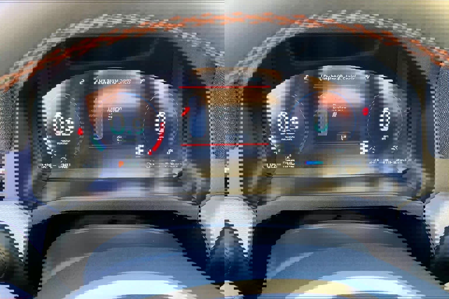 Used 2025 Ford Explorer Active w/ Active Comfort Package image 24