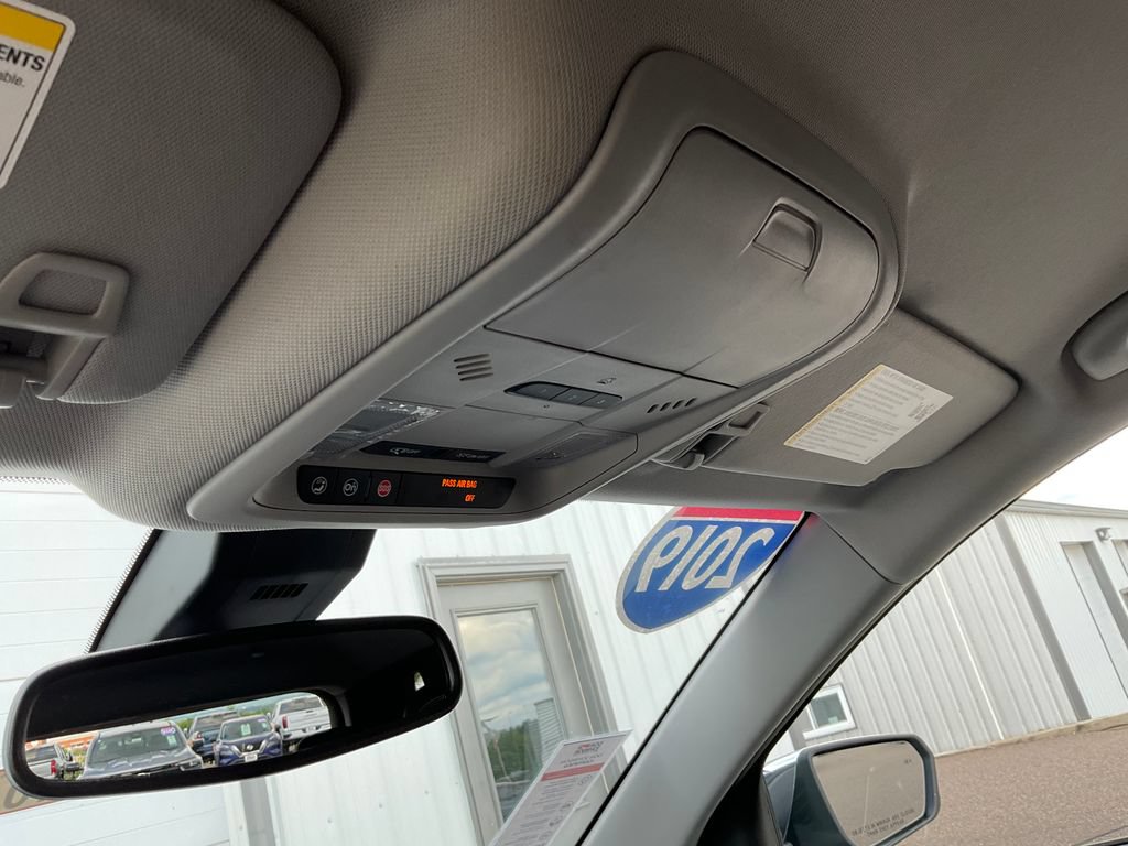 Used 2019 Chevrolet Equinox Premier AWD/4WD image 15