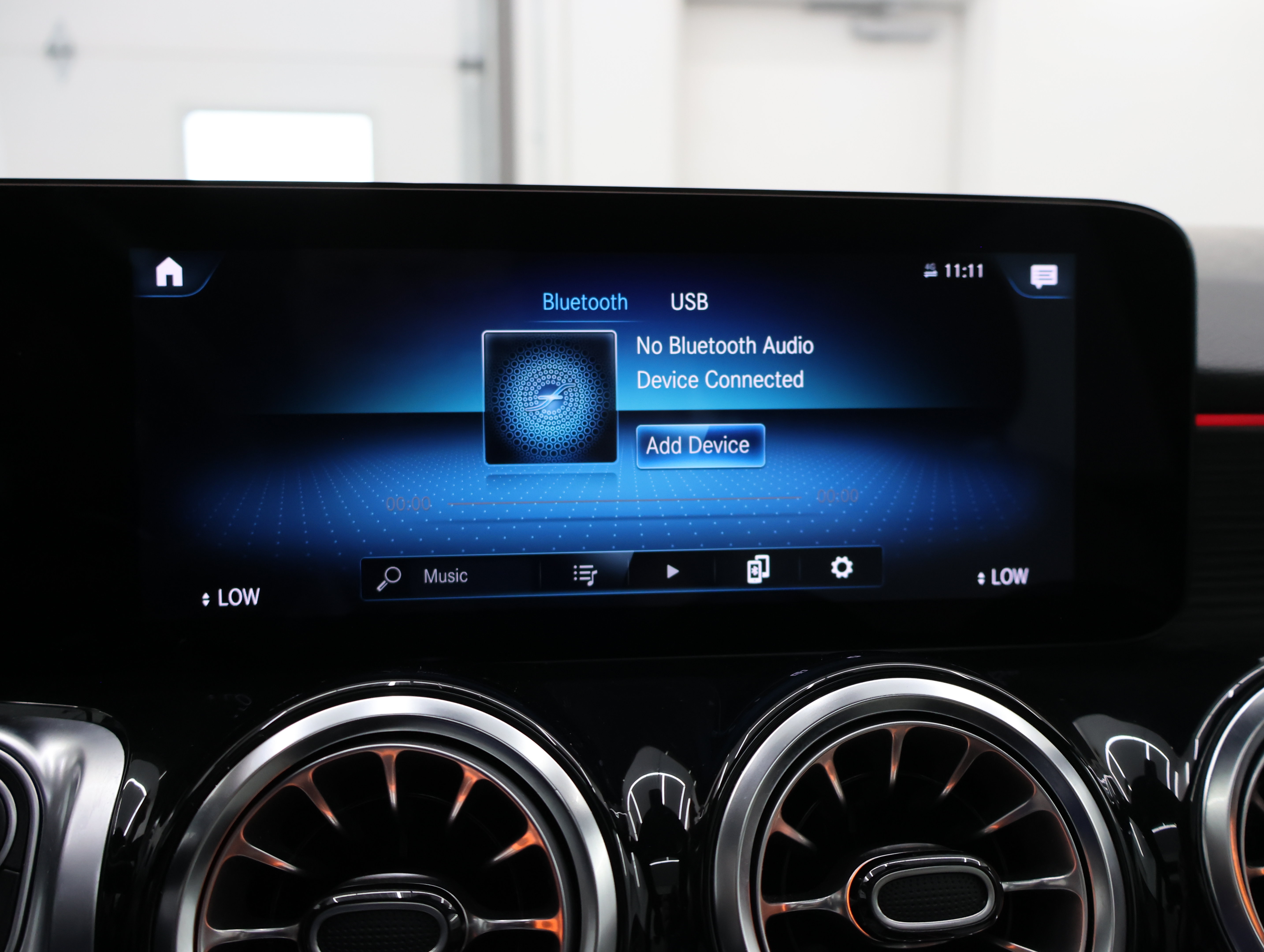 Used 2022 Mercedes-Benz GLB 35 AMG 4MATIC image 60