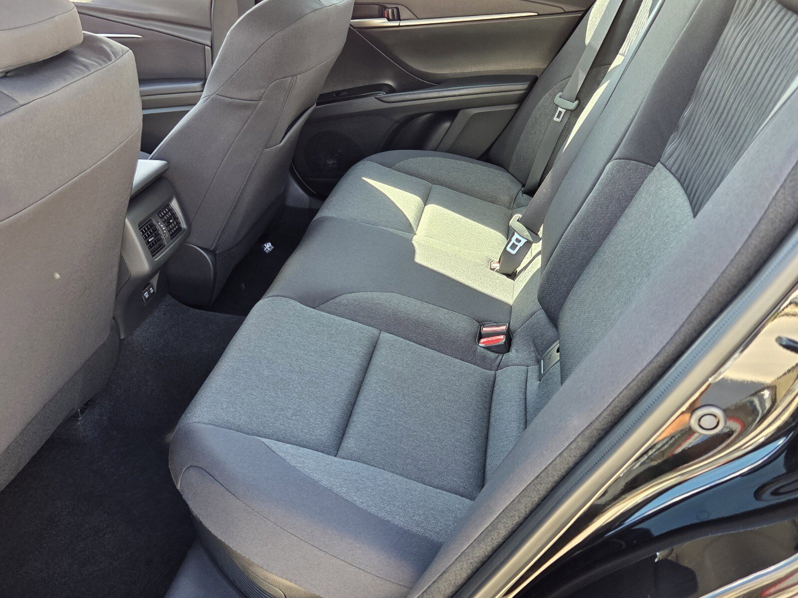 Certified 2025 Toyota Camry LE image 5