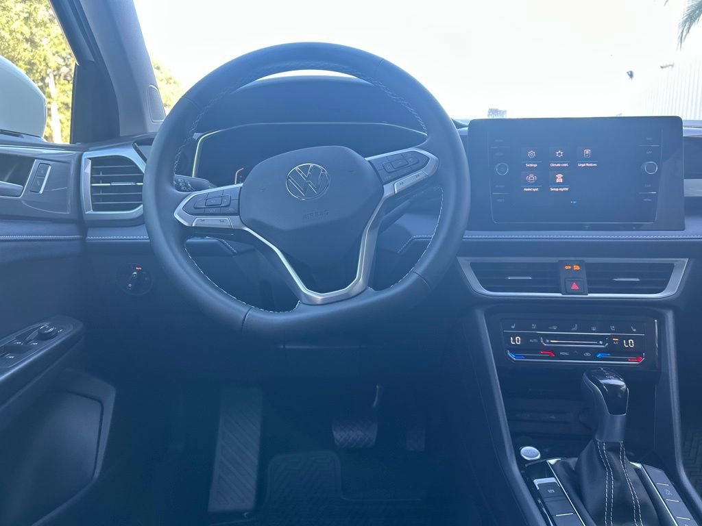New 2026 Volkswagen Taos SEL image 48